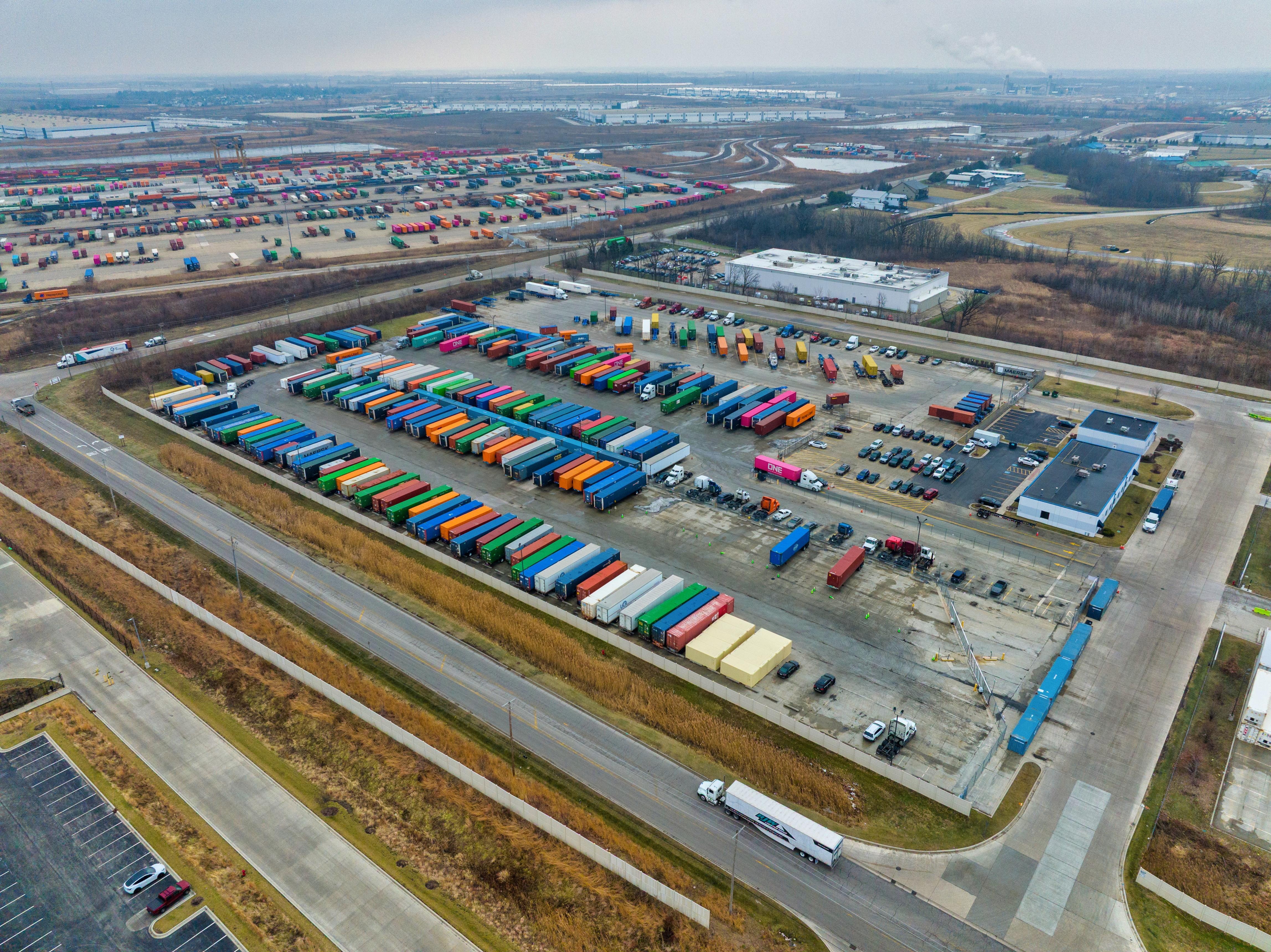 Truck fleet lot
